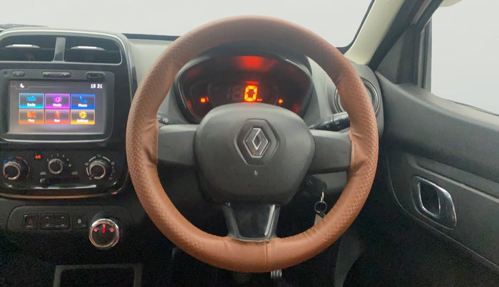 2018 Renault Kwid RXT 1.0 AMT (O), Petrol, Automatic, 47,888 km, Steering Wheel Close Up