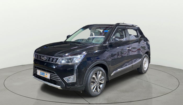 2021 Mahindra XUV300 W8 1.2 PETROL, Petrol, Manual, 53,404 km, Left Front Diagonal