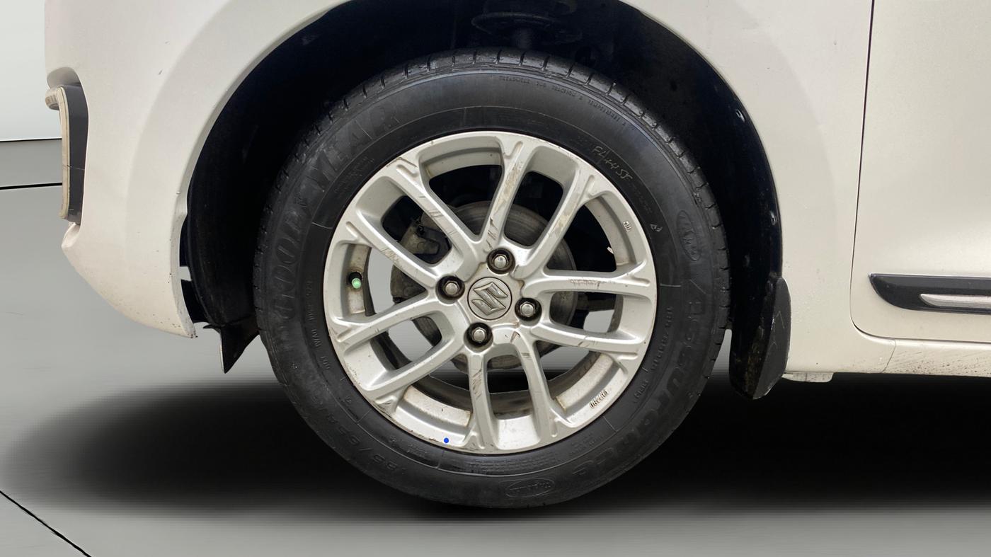 2018 Maruti Swift ZDI AMT, Diesel, Automatic, 87,271 km, Left Front Wheel
