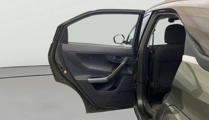 2022 Tata NEXON XM SUNROOF PETROL, Petrol, Manual, 24,651 km, LHS Rear Door