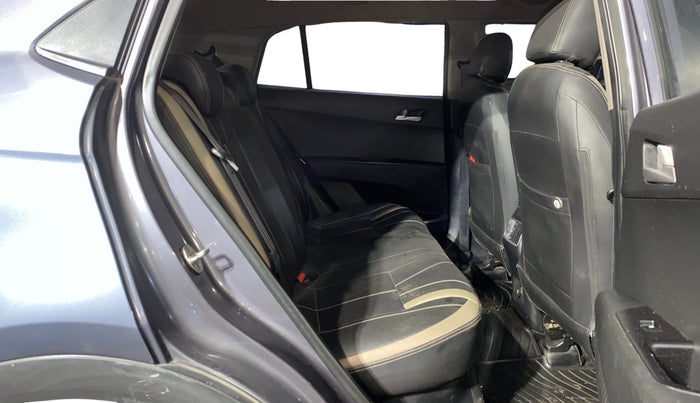 2018 Hyundai Creta SX PLUS 1.6 PETROL, Petrol, Manual, 98,265 km, Right Side Rear Door Cabin