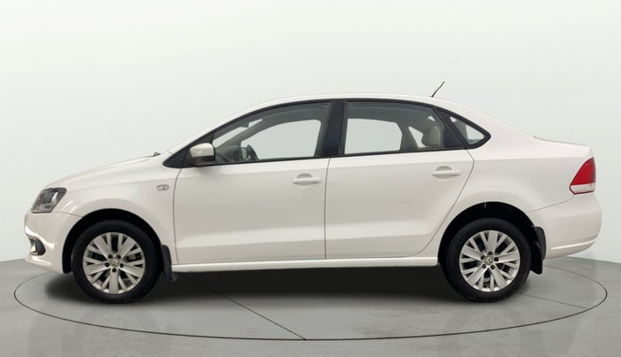 2015 Volkswagen Vento HIGHLINE 1.6 MPI, Petrol, Manual, 57,355 km, Left Side