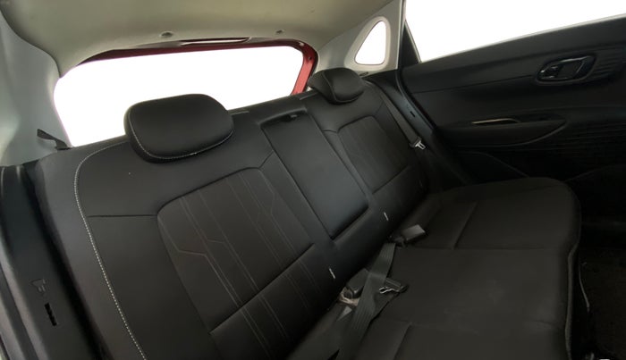 2021 Hyundai NEW I20 ASTA (O) 1.2 MT, Petrol, Manual, 27,555 km, Right Side Rear Door Cabin