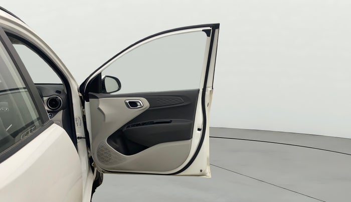 2020 Hyundai GRAND I10 NIOS ASTA AMT 1.2 KAPPA VTVT, Petrol, Automatic, 29,562 km, RHS Front Door