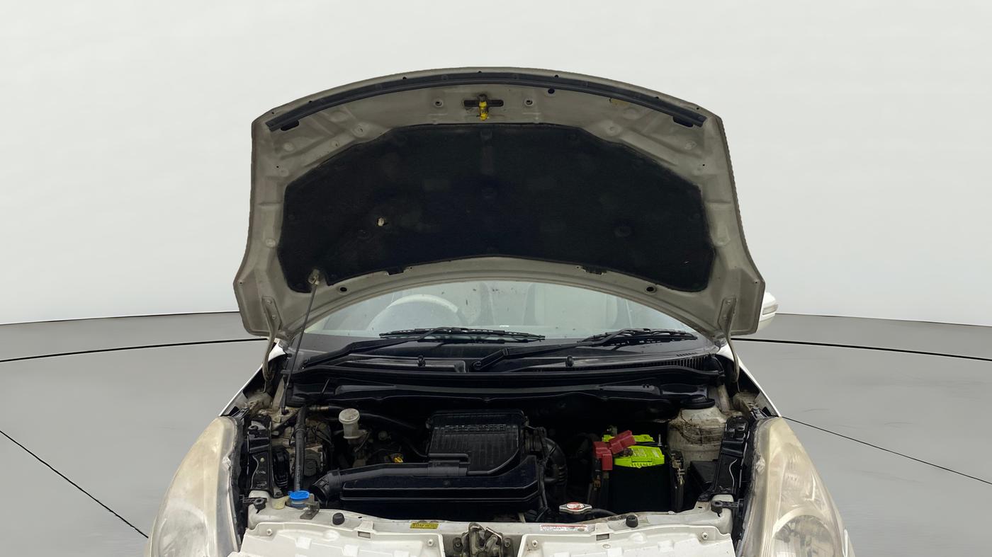2013 Maruti Swift Dzire ZXI, Petrol, Manual, 74,304 km, Open Bonet