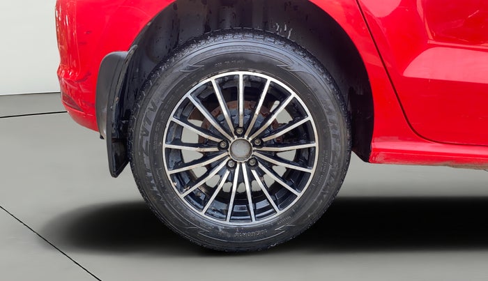 2017 Volkswagen Polo HIGHLINE1.2L, Petrol, Manual, 39,478 km, Right Rear Wheel