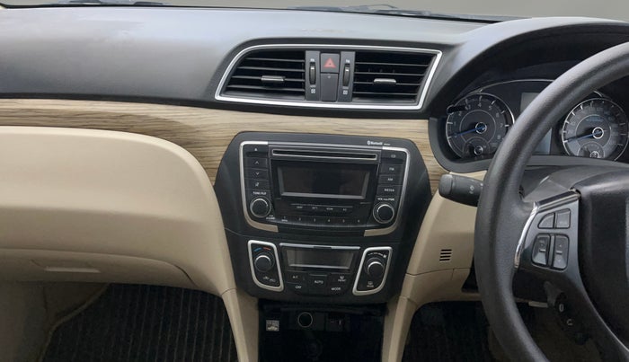 2020 Maruti Ciaz DELTA 1.5 SHVS MT PETROL, Petrol, Manual, 24,200 km, Air Conditioner