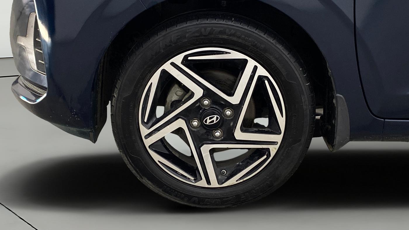 2024 Hyundai GRAND I10 NIOS ASTA AMT 1.2 KAPPA VTVT, Petrol, Automatic, 23,608 km, Left Front Wheel