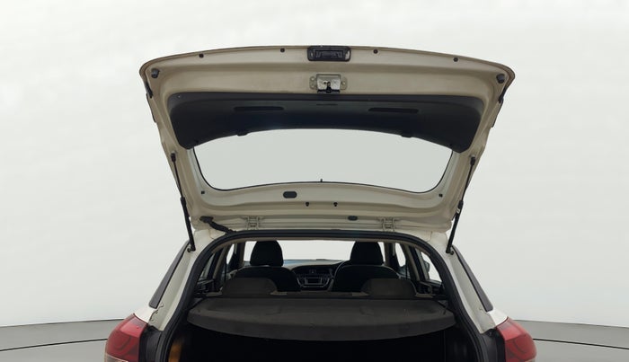 2015 Hyundai Elite i20 SPORTZ 1.2 (O), Petrol, Manual, 78,588 km, Boot Door Open