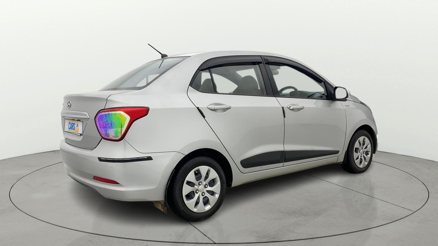2016 Hyundai Xcent S AT 1.2, Petrol, Automatic, 65,303 km, Right Back Diagonal