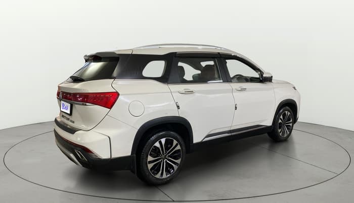 2023 MG HECTOR PLUS SHARP PRO 1.5 TURBO MT 7 STR, Petrol, Manual, 19,985 km, Right Back Diagonal