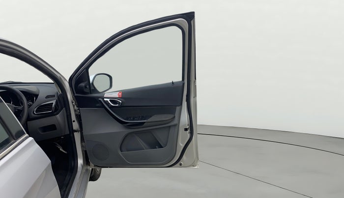 2018 Tata TIGOR XZA PETROL, Petrol, Automatic, 58,989 km, RHS Front Door
