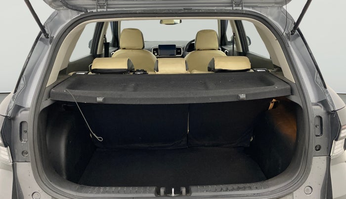 2024 Hyundai VENUE SX 1.2 PETROL, Petrol, Manual, 7,699 km, Boot Open Zoomed View