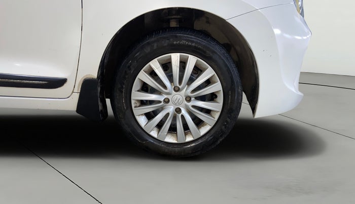 2021 Maruti Baleno DELTA PETROL 1.2, Petrol, Manual, 37,342 km, Right Front Wheel