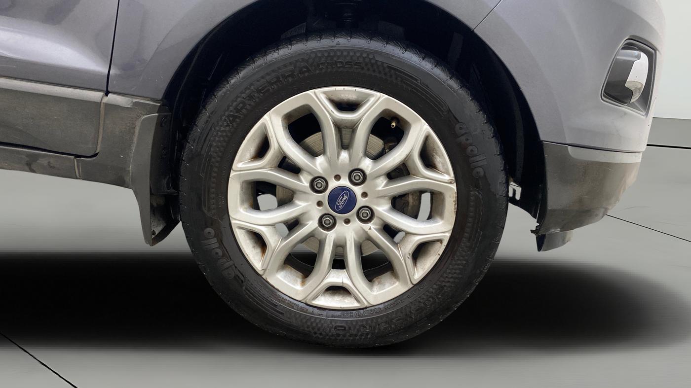 2015 Ford Ecosport TITANIUM 1.5L PETROL AT, Petrol, Automatic, 1,04,391 km, Right Front Wheel