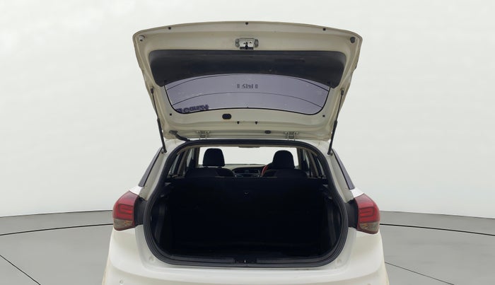 2019 Hyundai Elite i20 MAGNA PLUS 1.2, Petrol, Manual, 85,325 km, Boot Door Open