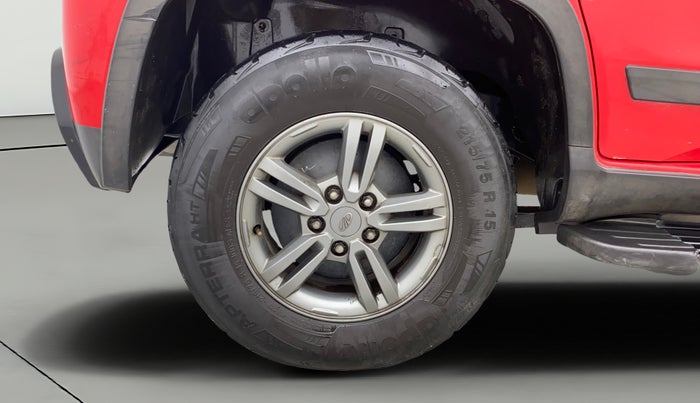 2019 Mahindra TUV300 T10, Diesel, Manual, 90,633 km, Right Rear Wheel