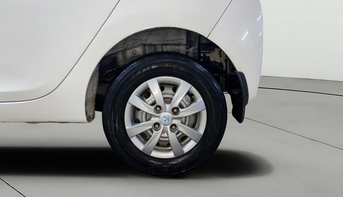 2016 Hyundai Eon ERA +, Petrol, Manual, 78,700 km, Left Rear Wheel