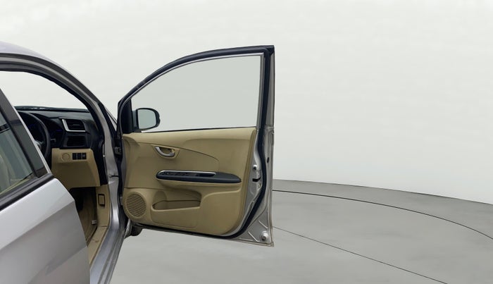 2016 Honda Amaze 1.2L I-VTEC SX, Petrol, Manual, 58,750 km, RHS Front Door