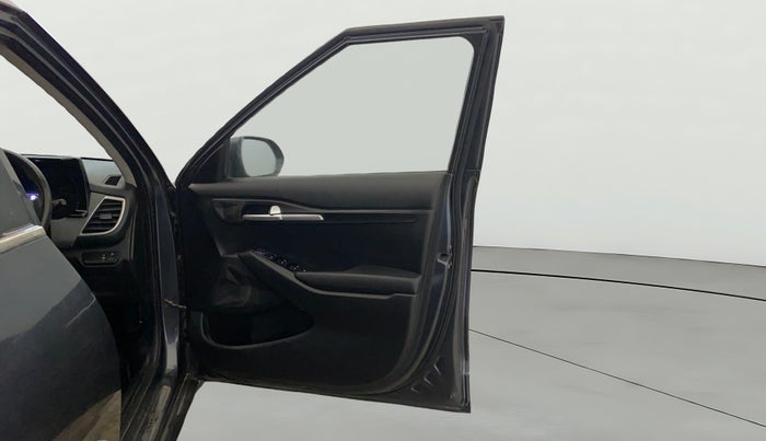 2020 KIA SELTOS HTK 1.5 PETROL, Petrol, Manual, 69,131 km, RHS Front Door