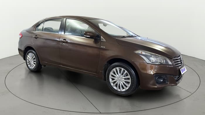 2015 Maruti Ciaz VXI+, Petrol, Manual, 55,653 km, Right Front Diagonal