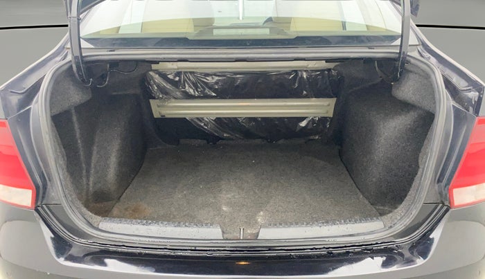 2012 Volkswagen Vento HIGHLINE DIESEL 1.6, Diesel, Manual, 83,063 km, Boot Open Zoomed View