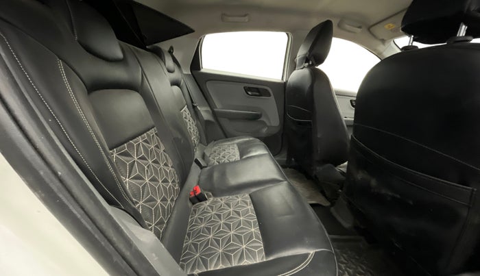 2020 Tata ALTROZ XT PETROL, Petrol, Manual, 64,084 km, Right Side Rear Door Cabin
