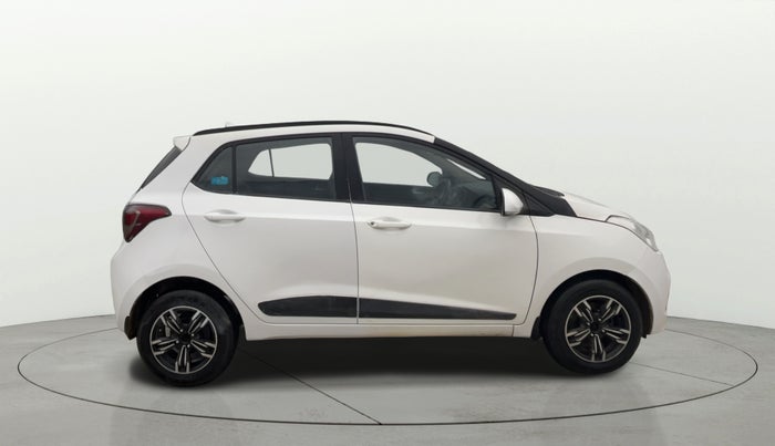 2015 Hyundai Grand i10 SPORTZ 1.2 KAPPA VTVT, Petrol, Manual, 71,943 km, Right Side View
