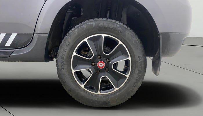 2017 Renault Duster RXS CVT, Petrol, Automatic, 63,084 km, Left Rear Wheel