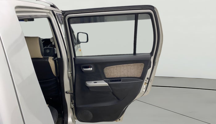 2015 Maruti Wagon R 1.0 VXI, Petrol, Manual, 44,001 km, RHS Rear Door