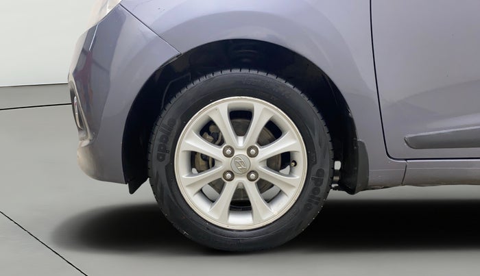 2014 Hyundai Grand i10 ASTA AT 1.2 KAPPA VTVT, Petrol, Automatic, 1,12,492 km, Left Front Wheel