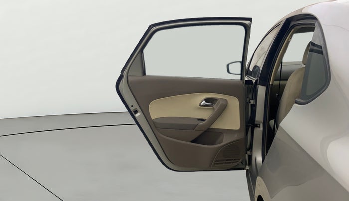 2012 Skoda Rapid ELEGANCE 1.6 TDI CR MT, Diesel, Manual, 99,273 km, LHS Rear Door