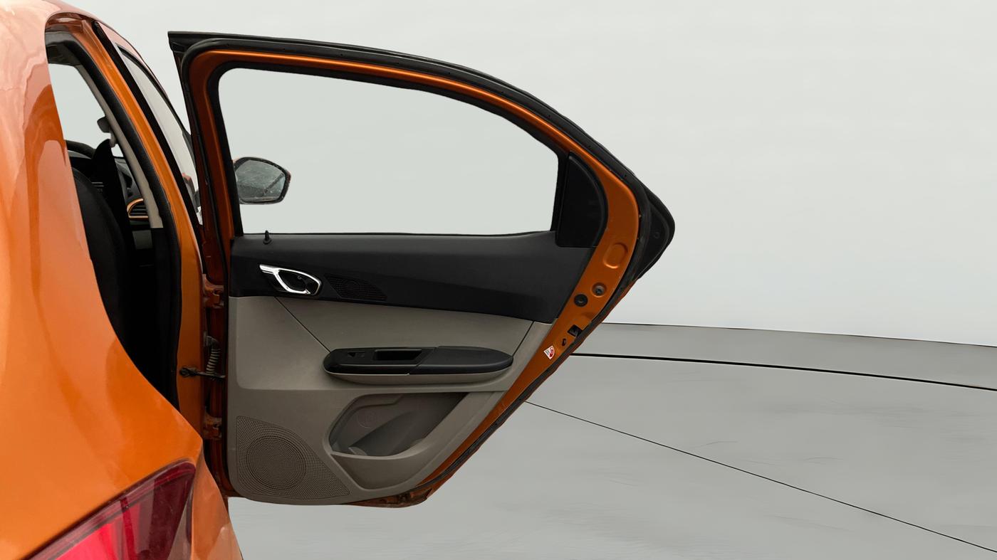 2019 Tata Tiago XZ PLUS PETROL, Petrol, Manual, 66,433 km, RHS Rear Door