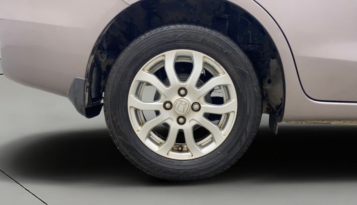 2016 Honda Amaze 1.2L I-VTEC VX AT, Petrol, Automatic, 39,212 km, Right Rear Wheel