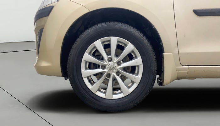 2015 Maruti Ertiga ZXI, Petrol, Manual, 65,078 km, Left Front Wheel