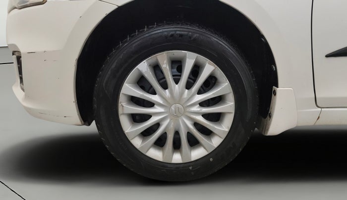 2016 Maruti Ciaz VXI+, Petrol, Manual, 84,661 km, Left Front Wheel