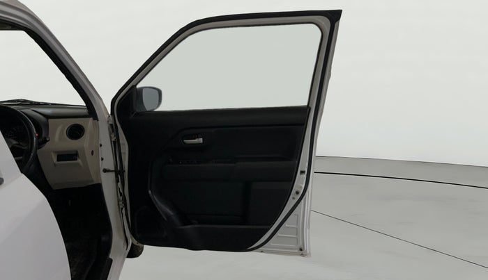 2019 Maruti New Wagon-R VXI (O) 1.0 AMT , Petrol, Automatic, 47,455 km, RHS Front Door