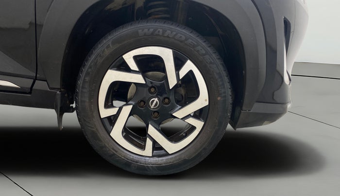 2022 Nissan MAGNITE XV PREMIUM TURBO CVT, Petrol, Automatic, 31,977 km, Right Front Wheel