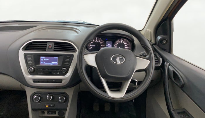 2016 Tata Tiago XT PETROL, Petrol, Manual, 70,339 km, Steering Wheel Close Up