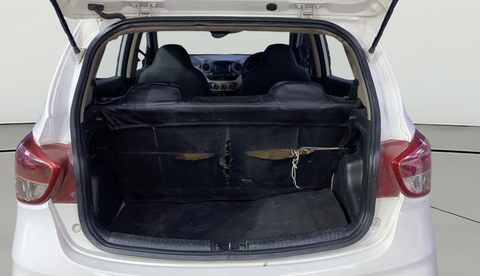 2018 Hyundai Grand i10 MAGNA AT 1.2 KAPPA VTVT, Petrol, Automatic, 31,314 km, Boot Open Zoomed View