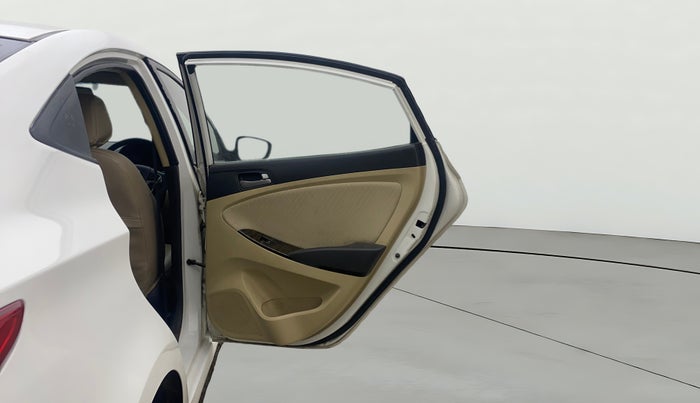 2017 Hyundai Verna 1.6 VTVT SX, Petrol, Manual, 60,315 km, RHS Rear Door