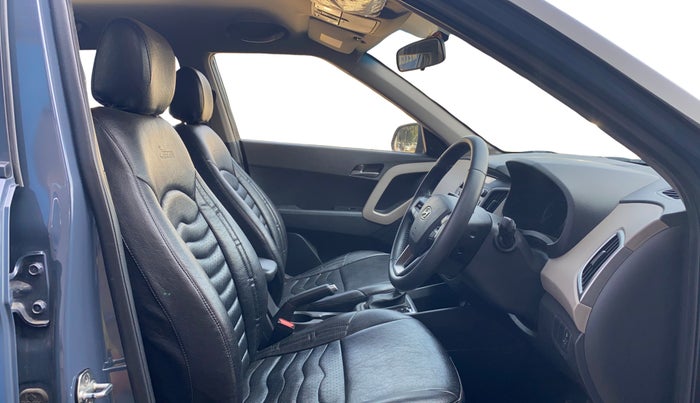 2017 Hyundai Creta SX PLUS AT 1.6 PETROL, Petrol, Automatic, 20,458 km, Right Side Front Door Cabin