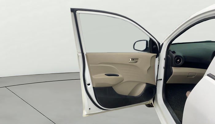 2019 Hyundai NEW SANTRO MAGNA, Petrol, Manual, 63,327 km, LHS Front Door