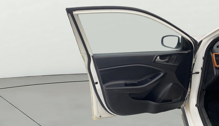 2016 Hyundai i20 Active 1.4 SX, Diesel, Manual, 65,470 km, LHS Front Door