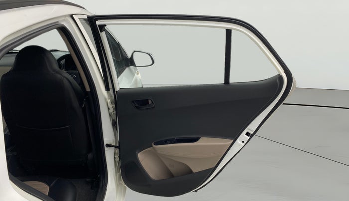 2018 Hyundai Grand i10 MAGNA AT 1.2 KAPPA VTVT, Petrol, Automatic, 49,574 km, RHS Rear Door