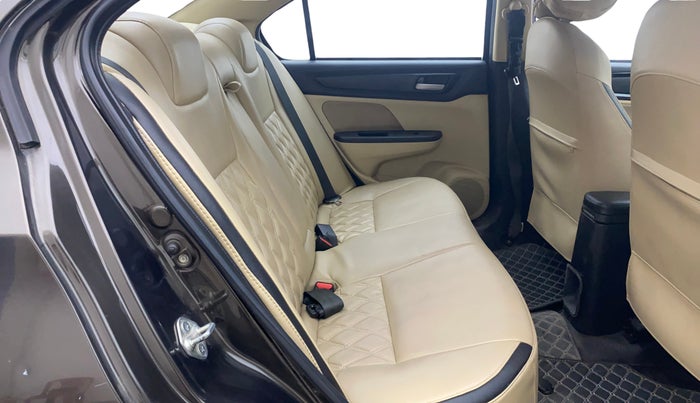 2020 Honda Amaze 1.2L I-VTEC VX CVT, Petrol, Automatic, 67,841 km, Right Side Rear Door Cabin