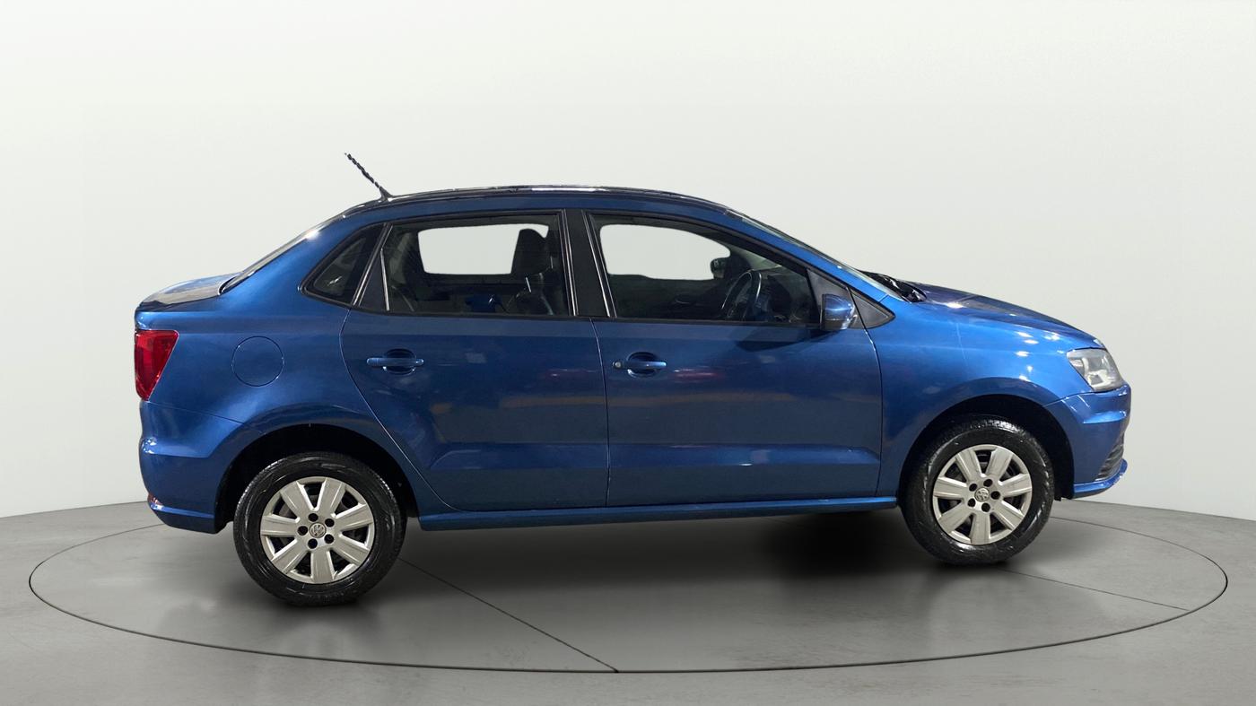 2017 Volkswagen Ameo TRENDLINE 1.2L, Petrol, Manual, 1,11,912 km, Right Side View