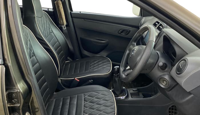 2016 Renault Kwid RXT 0.8, Petrol, Manual, 76,709 km, Right Side Front Door Cabin