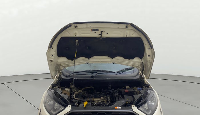 2020 Ford Ecosport TITANIUM 1.5L SPORTS(SUNROOF) DIESEL, Diesel, Manual, 1,26,599 km, Open Bonet