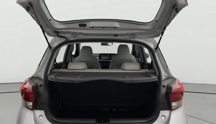 2024 Hyundai GRAND I10 NIOS SPORTZ AMT 1.2 KAPPA VTVT, Petrol, Automatic, 5,699 km, Boot Open Zoomed View